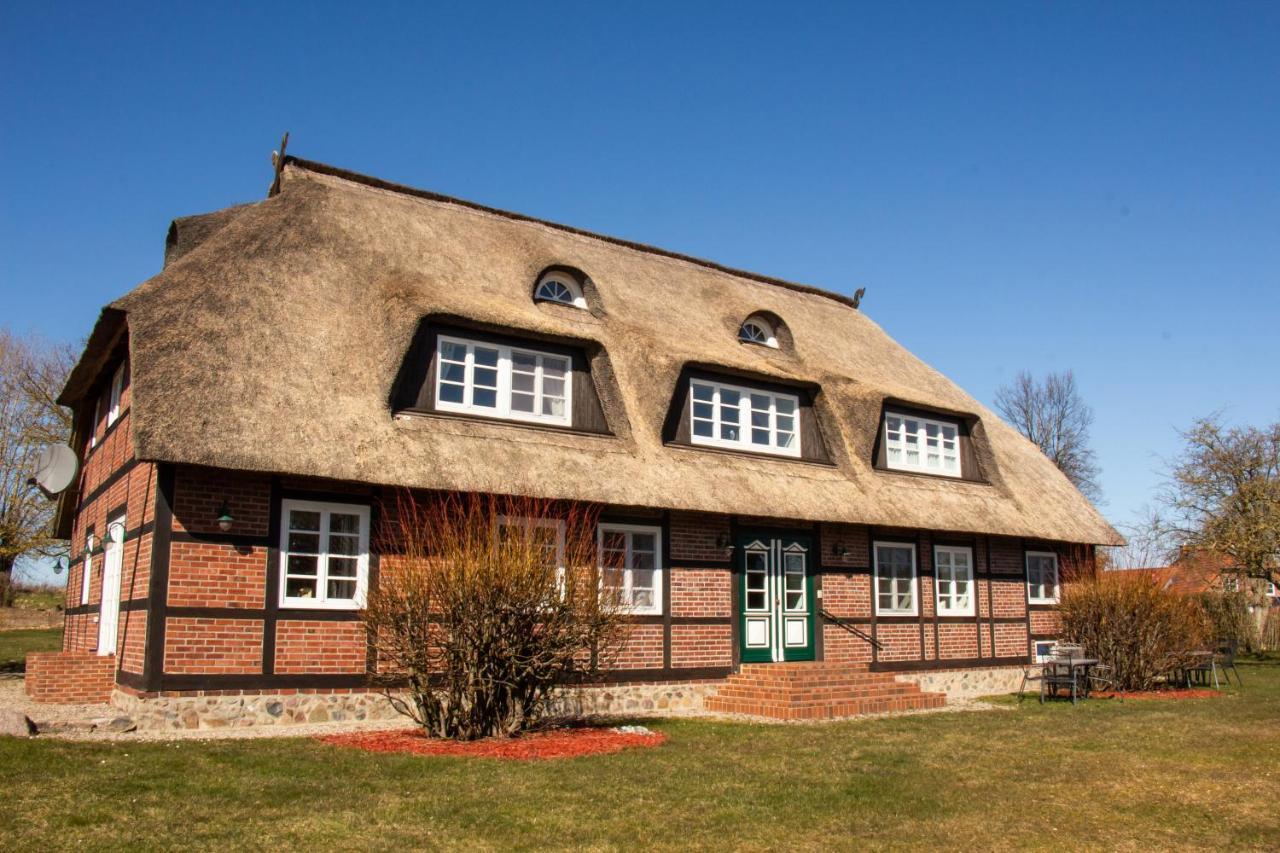Reet Und Meer Beckerwitz Hohenkirchen  エクステリア 写真